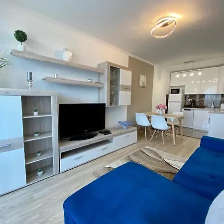 Апартаменты Sunset Apartman Шиофок